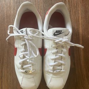 Nike Cortez  7 youth = 8.5 womens